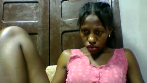 edwige770943 online show from May 11, 2026, 2:45 pm