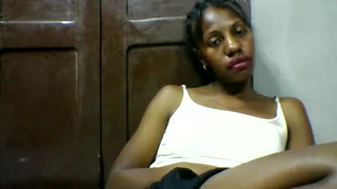 edwige770943 online show from May 14, 2026, 5:53 pm