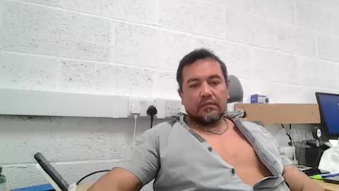EdM online show from April 28, 2026, 7:57 am