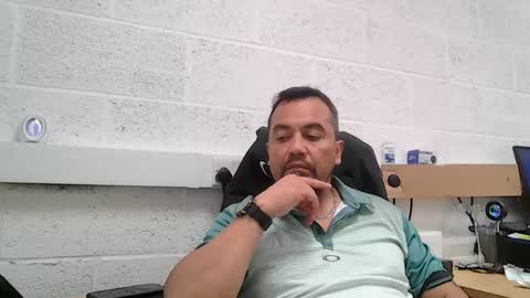 Snapshot of edwill13 chatting on May 18, 2026, 2:23 pm EdM online show from May 18, 2026, 2:23 pm
