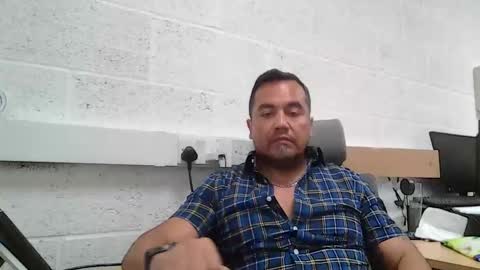 Snapshot of edwill13 chatting on May 28, 2026, 11:18 am EdM online show from May 28, 2026, 11:18 am