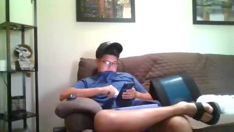 Snapshot of edwins777 chatting on October 2, 2025, 7:21 pm Nicky789 online show from October 2, 2025, 7:21 pm