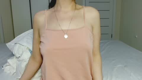 Snapshot of eelena4kiss chatting on June 25, 2026, 8:35 pm eelena4kiss online show from June 25, 2026, 8:35 pm