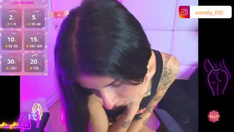 eemily_1 online show from February 10, 2025, 2:16 pm