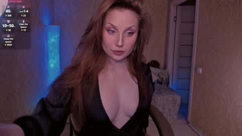 eesmaaarr online show from December 9, 2024, 9:37 pm