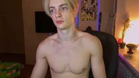 Eve Lovelace online show from January 10, 2025, 10:46 pm
