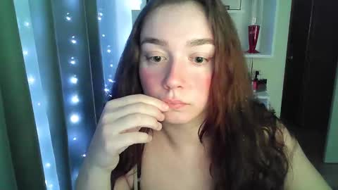 Snapshot of effie_balconii chatting on January 10, 2025, 3:06 pm effie_balconii online show from January 10, 2025, 3:06 pm