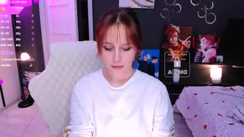Snapshot of effie_lee chatting on May 14, 2026, 12:39 am Effie online show from May 14, 2026, 12:39 am