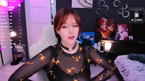 Snapshot of effie_lee chatting on May 23, 2026, 8:51 am Effie online show from May 23, 2026, 8:51 am
