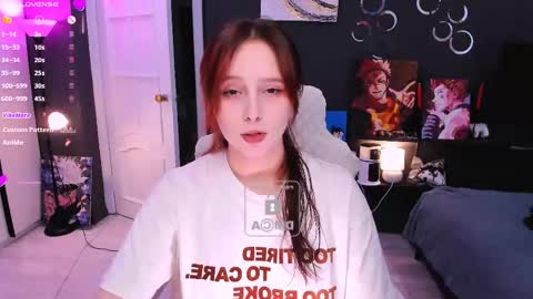 Snapshot of effie_lee chatting on May 29, 2026, 8:56 am Effie online show from May 29, 2026, 8:56 am
