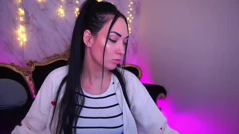effie_luvv online show from February 4, 2026, 8:31 am