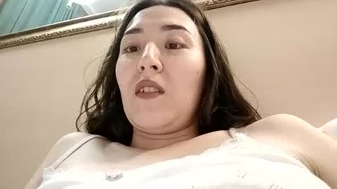 Effy online show from June 14, 2026, 4:31 pm