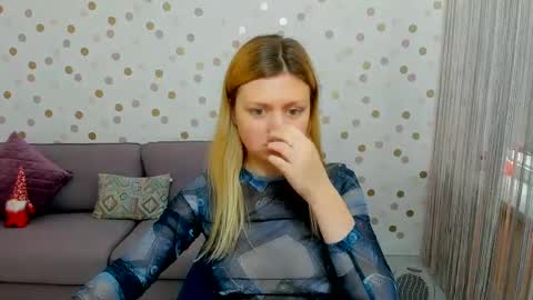 Effy online show from December 5, 2024, 7:38 am
