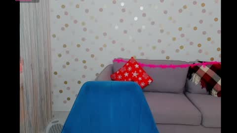 Effy online show from December 21, 2024, 11:55 am