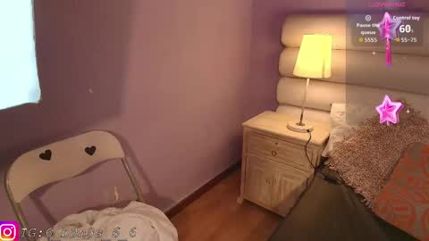    online show from October 3, 2025, 3:20 pm