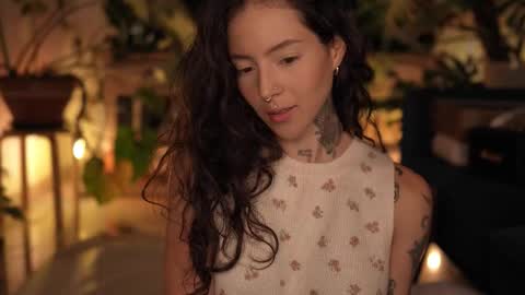 Effy online show from January 6, 2026, 2:04 am