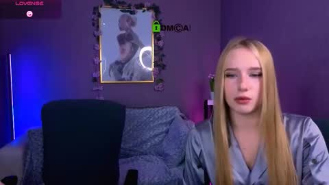 effysosweet online show from January 16, 2026, 8:24 pm