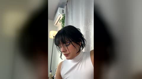 Snapshot of effystone777 chatting on March 16, 2026, 4:18 am effystone777 online show from March 16, 2026, 4:18 am