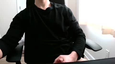 Snapshot of ehhchris chatting on February 6, 2025, 5:51 pm ehhchris online show from February 6, 2025, 5:51 pm