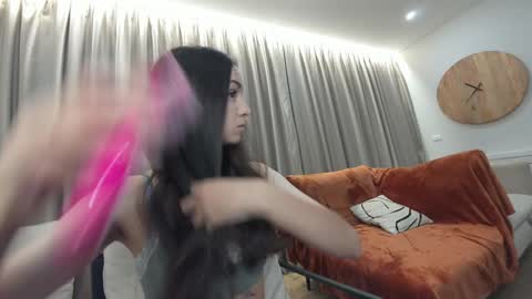 Erik and Alice online show from October 31, 2025, 1:17 am