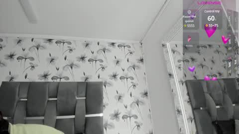 Snapshot of ehotloveaxxx chatting on January 26, 2025, 1:15 pm Valery online show from January 26, 2025, 1:15 pm