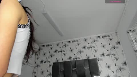 Snapshot of ehotloveaxxx chatting on February 2, 2025, 3:39 pm Valery online show from February 2, 2025, 3:39 pm