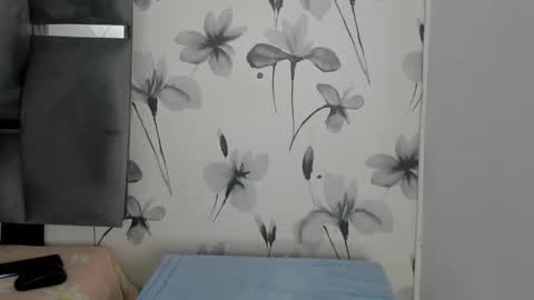 Snapshot of ehotloveaxxx chatting on February 16, 2025, 7:15 am Valery online show from February 16, 2025, 7:15 am