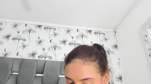 Snapshot of ehotloveaxxx chatting on October 21, 2025, 6:19 pm Valery online show from October 21, 2025, 6:19 pm