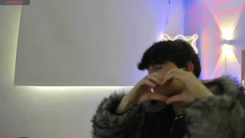 Snapshot of eidan_tay chatting on April 15, 2026, 8:42 pm eidan_tay online show from April 15, 2026, 8:42 pm