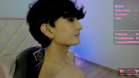 Snapshot of eidan_tay chatting on April 21, 2026, 1:42 am eidan_tay online show from April 21, 2026, 1:42 am