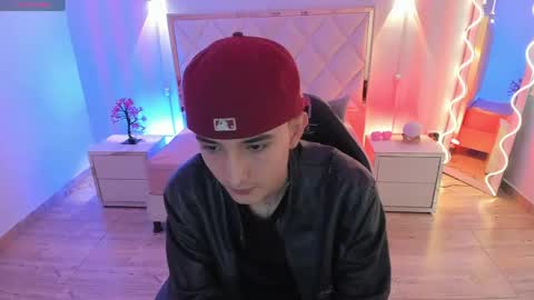 Snapshot of eidan_tay chatting on May 1, 2026, 12:10 pm eidan_tay online show from May 1, 2026, 12:10 pm