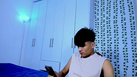 eiden_allenx1 online show from December 4, 2024, 2:59 pm