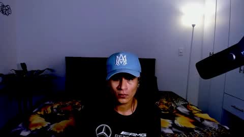 eiden_allenx1 online show from December 14, 2024, 1:59 pm