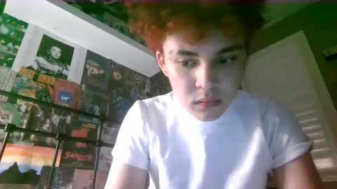 Snapshot of eighte3nyroldfag chatting on March 17, 2026, 12:04 am eighte3nyroldfag online show from March 17, 2026, 12:04 am