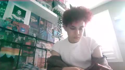 Snapshot of eighte3nyroldfag chatting on March 22, 2026, 10:35 pm eighte3nyroldfag online show from March 22, 2026, 10:35 pm