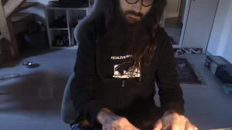 eighthundredeightyeight online show from April 5, 2026, 8:33 am