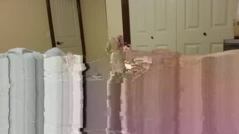 Snapshot of eightinch73 chatting on October 25, 2025, 4:20 am eightinch73 online show from October 25, 2025, 4:20 am