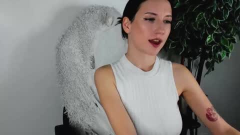 Snapshot of eileenmoores chatting on October 14, 2025, 3:24 pm eileenmoores online show from October 14, 2025, 3:24 pm