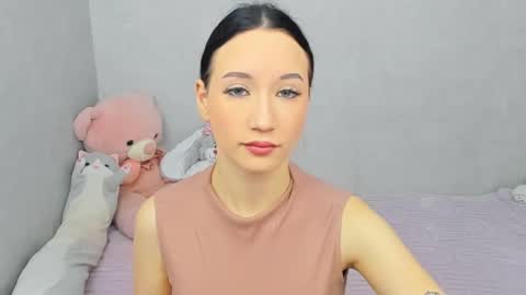 eileenmoores online show from February 11, 2026, 7:24 am