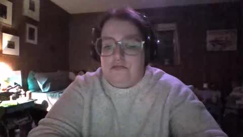 Snapshot of eilidh90 chatting on November 5, 2025, 2:22 am eilidh 3 online show from November 5, 2025, 2:22 am