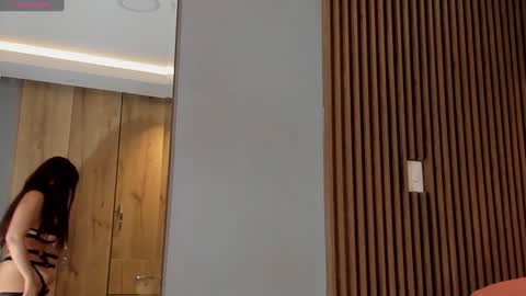 Eilin online show from December 29, 2024, 12:34 pm