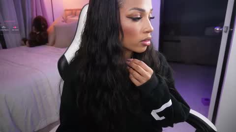 Snapshot of eimi_space chatting on October 12, 2025, 11:26 pm eimi   online show from October 12, 2025, 11:26 pm