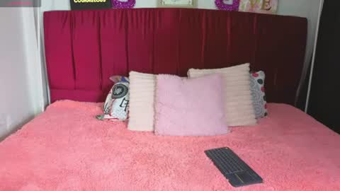 eimy__cute online show from June 13, 2026, 7:34 pm