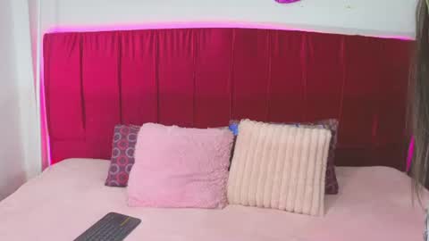 eimy__cute online show from August 5, 2026, 7:17 pm