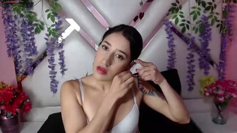 Snapshot of eimy_cutte chatting on December 9, 2024, 2:06 pm eimy_cutte online show from December 9, 2024, 2:06 pm