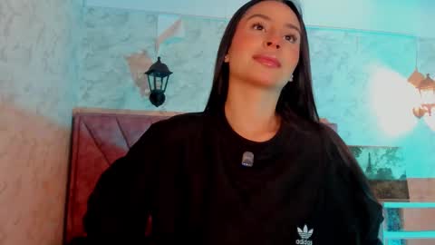 Snapshot of eimy_rose1 chatting on March 3, 2026, 10:54 am Eimy rose online show from March 3, 2026, 10:54 am