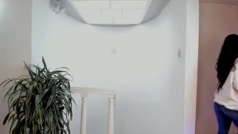 eimy_rosse18 online show from April 29, 2026, 2:43 pm