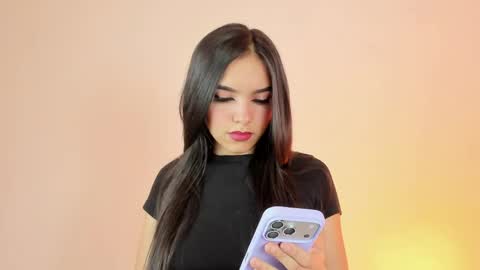 eimy_rosse18 online show from May 1, 2026, 1:05 pm