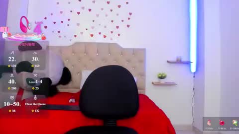 eimyy_rouse online show from April 1, 2026, 11:11 am