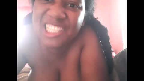 Eirondra Valeen online show from November 22, 2025, 10:14 am